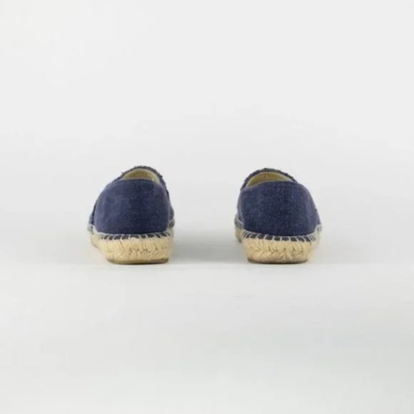 Chanel Denim CC Espadrilles - Picture 5 of 10